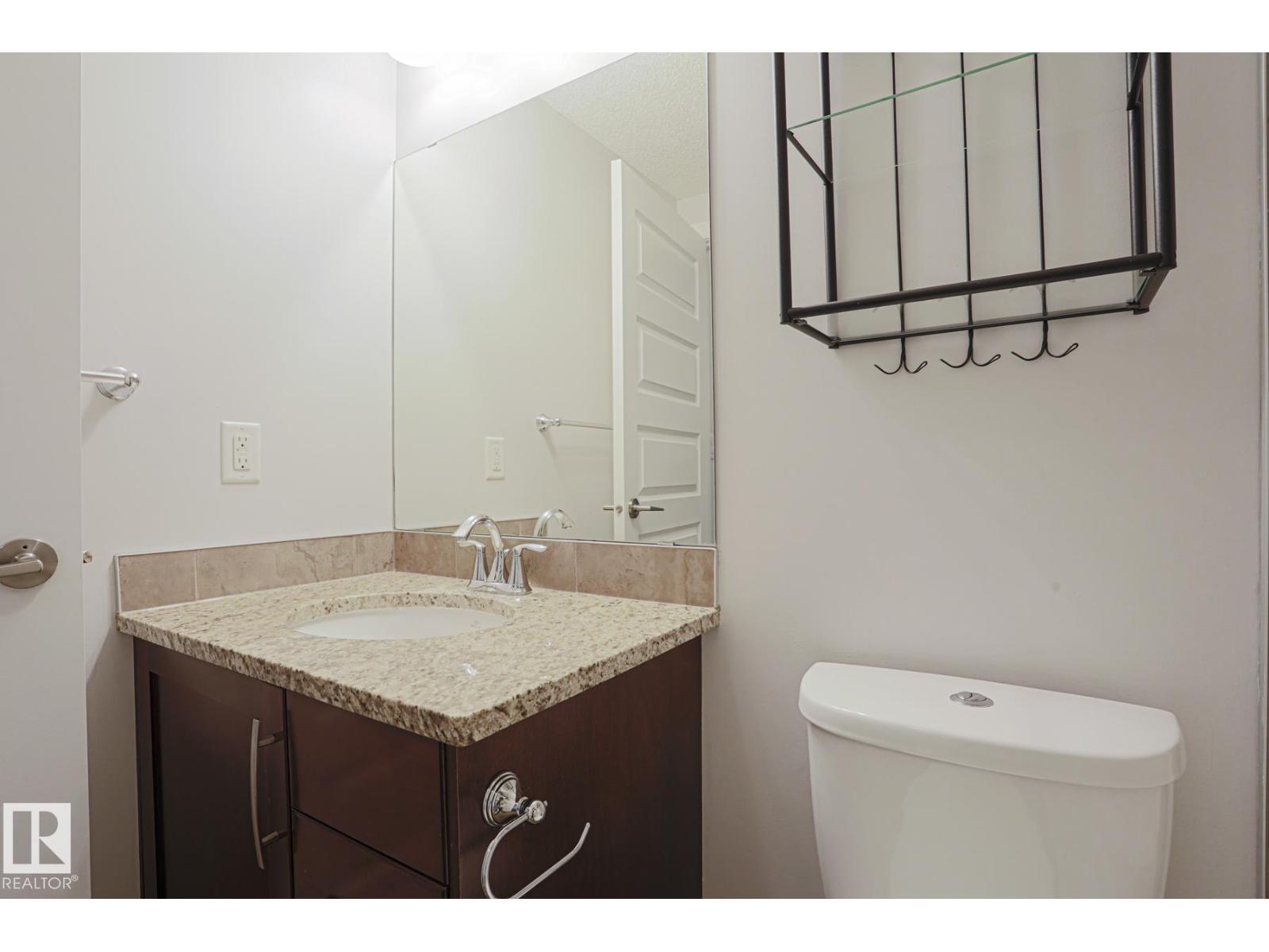 Photo 26 of 205 10530 56 Av Nw, Edmonton AB