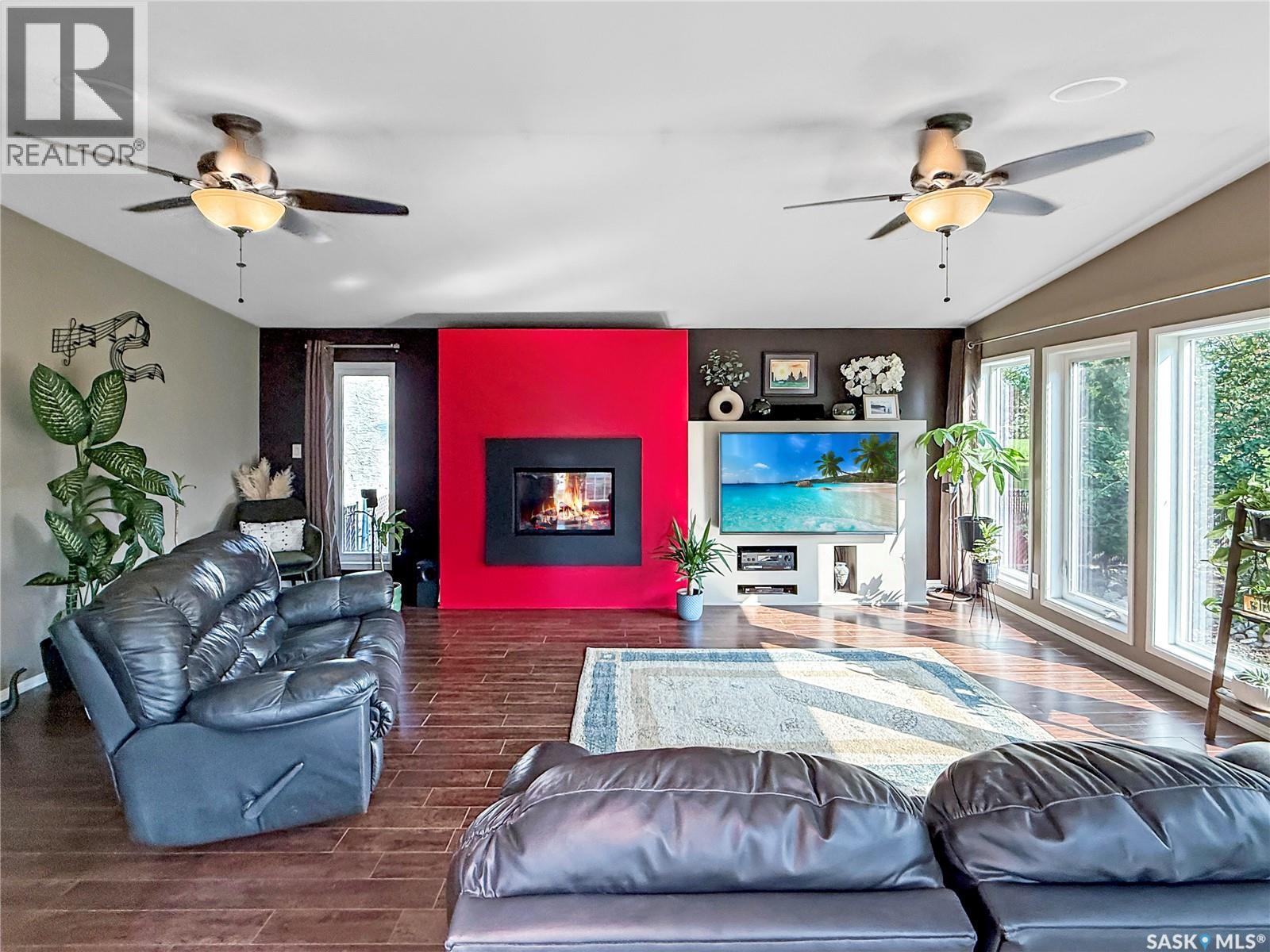 Photo 13 of 3078 6th Avenue W, Prince Albert SK