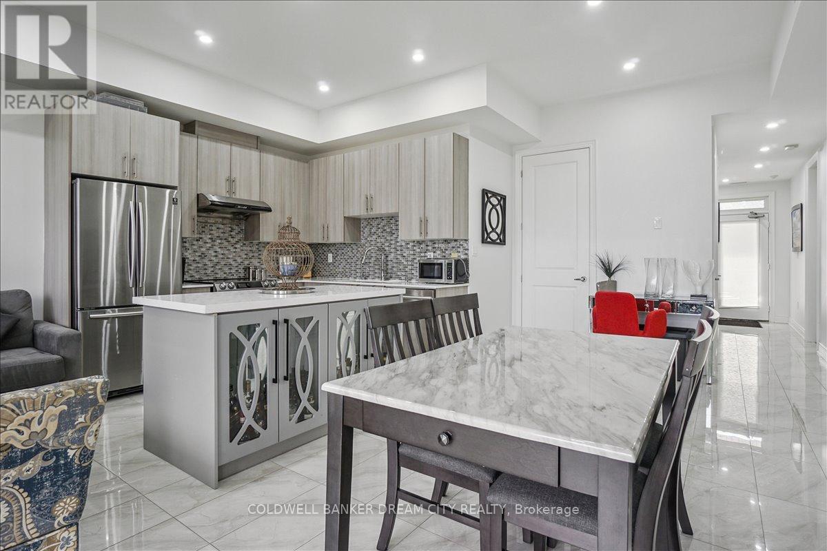 Photo 14 of 111 764 River Road E, Wasaga Beach ON