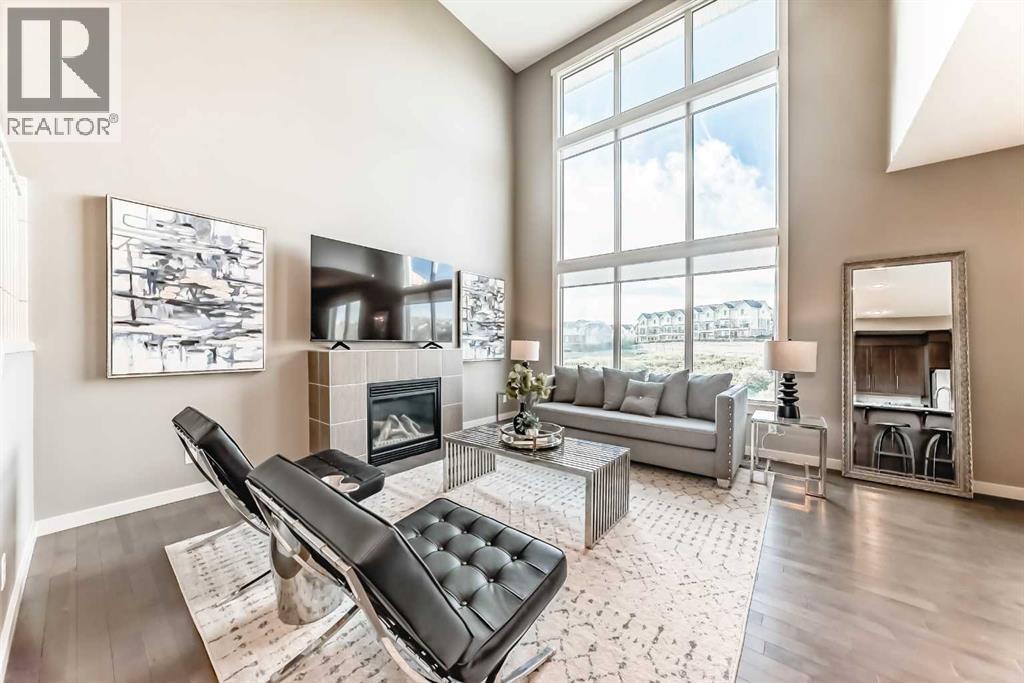 Single Family House for Sale in  Sherwood Road NW Sherwood Calgary 