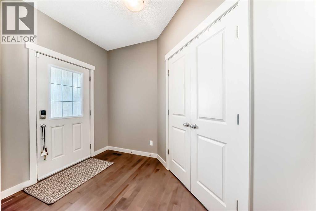 Single Family House for Sale in  Sherwood Road NW Sherwood Calgary 