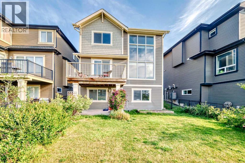 Single Family House for Sale in  Sherwood Road NW Sherwood Calgary 