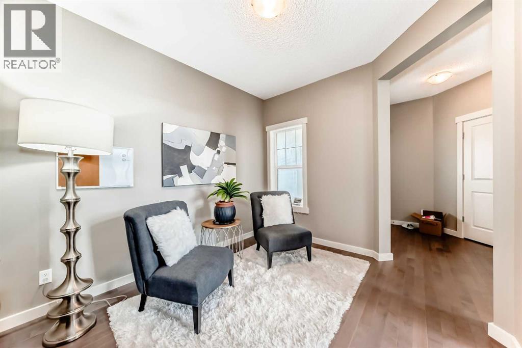 Single Family House for Sale in  Sherwood Road NW Sherwood Calgary 