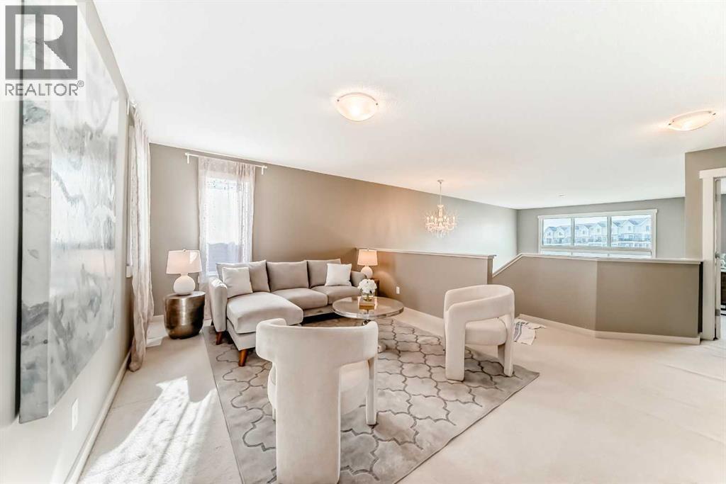 Single Family House for Sale in  Sherwood Road NW Sherwood Calgary 
