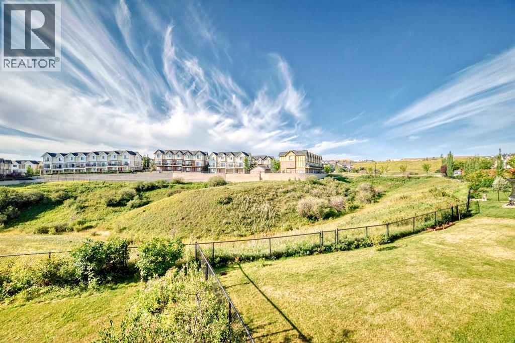 Single Family House for Sale in  Sherwood Road NW Sherwood Calgary 