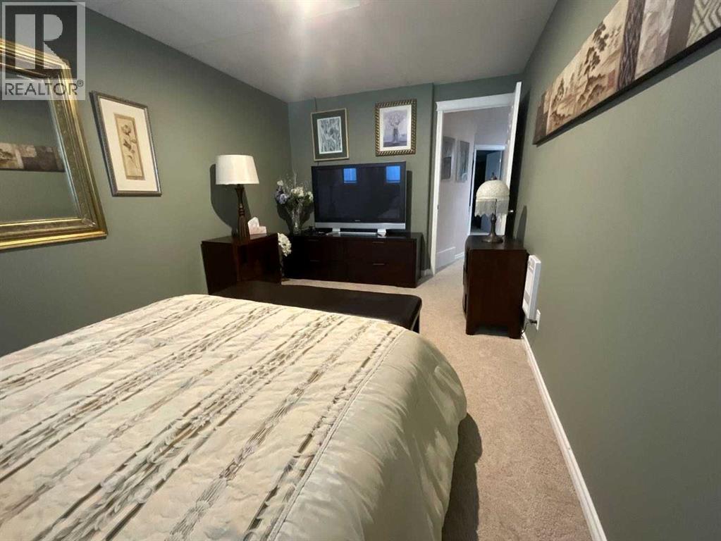 Photo 31 of 115 11 A Street, Beaverlodge AB