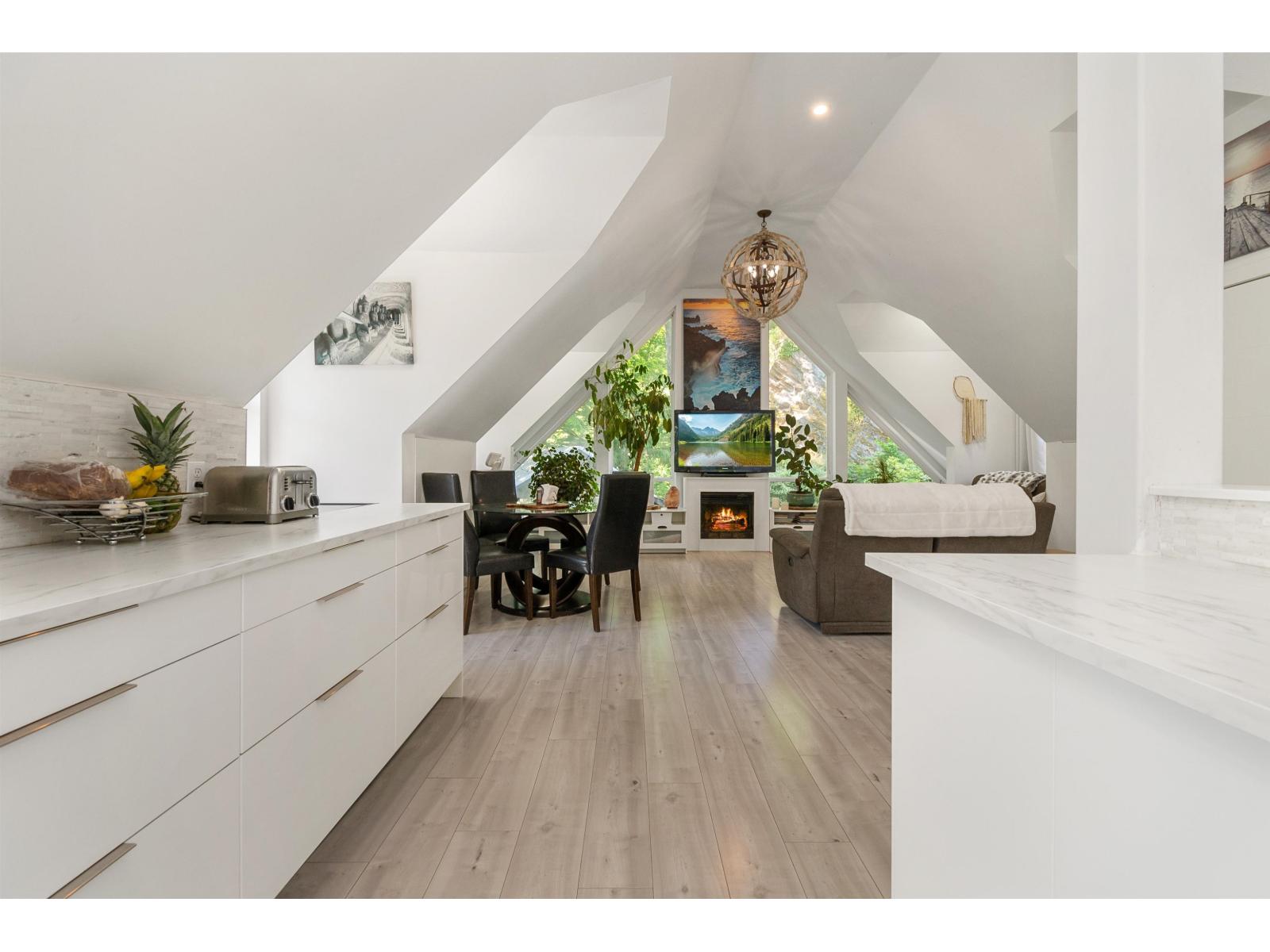 3599 LOUGHEED HIGHWAY, Mt Woodside, Agassiz
