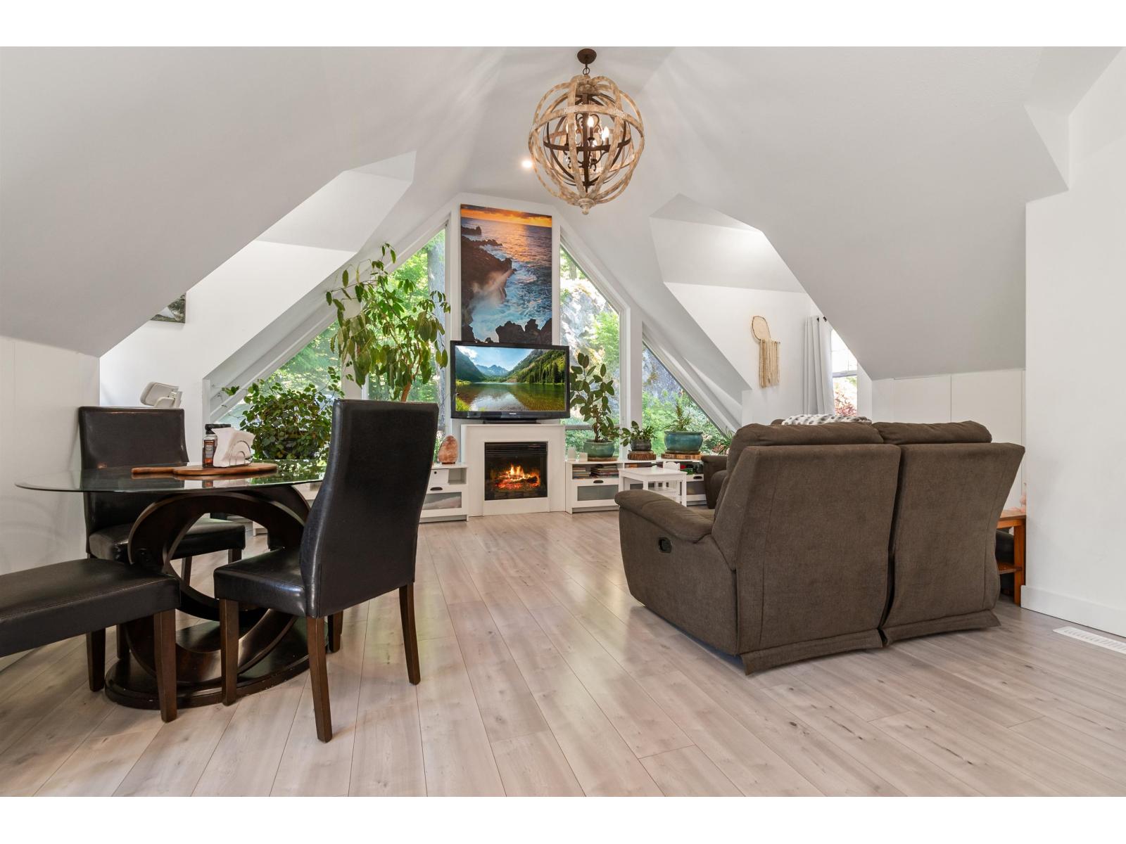 3599 LOUGHEED HIGHWAY, Mt Woodside, Agassiz