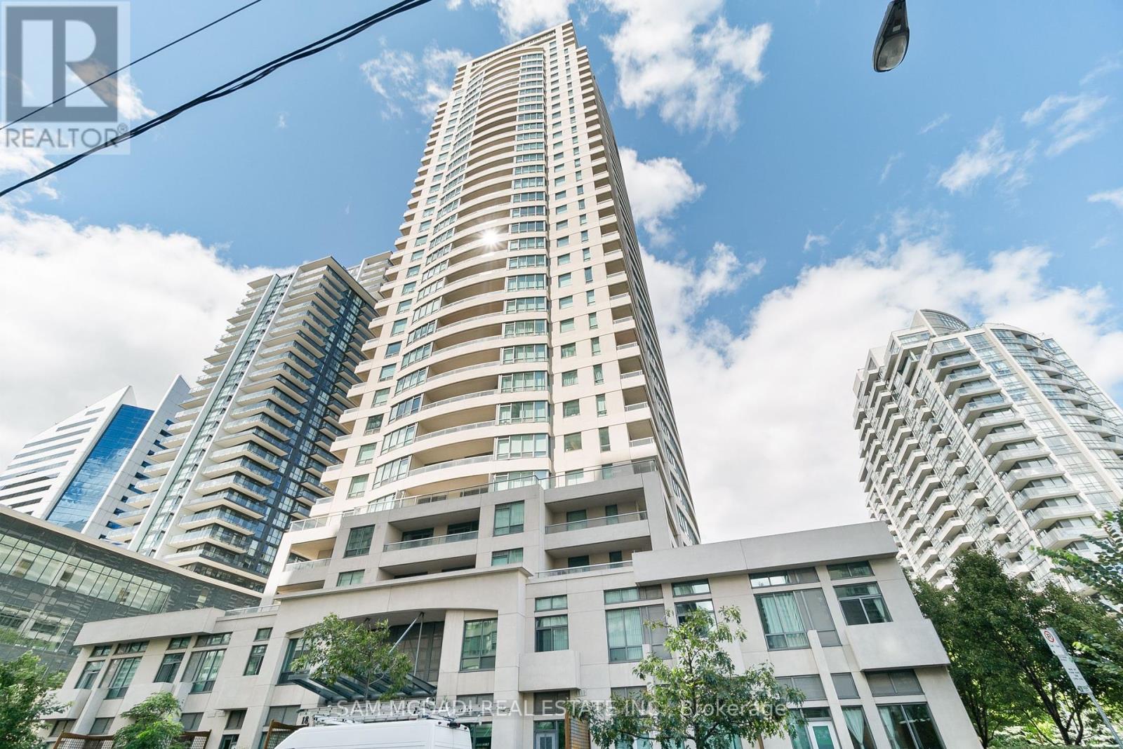 Photo 1 of 802 18 Spring Garden Avenue, Toronto ON