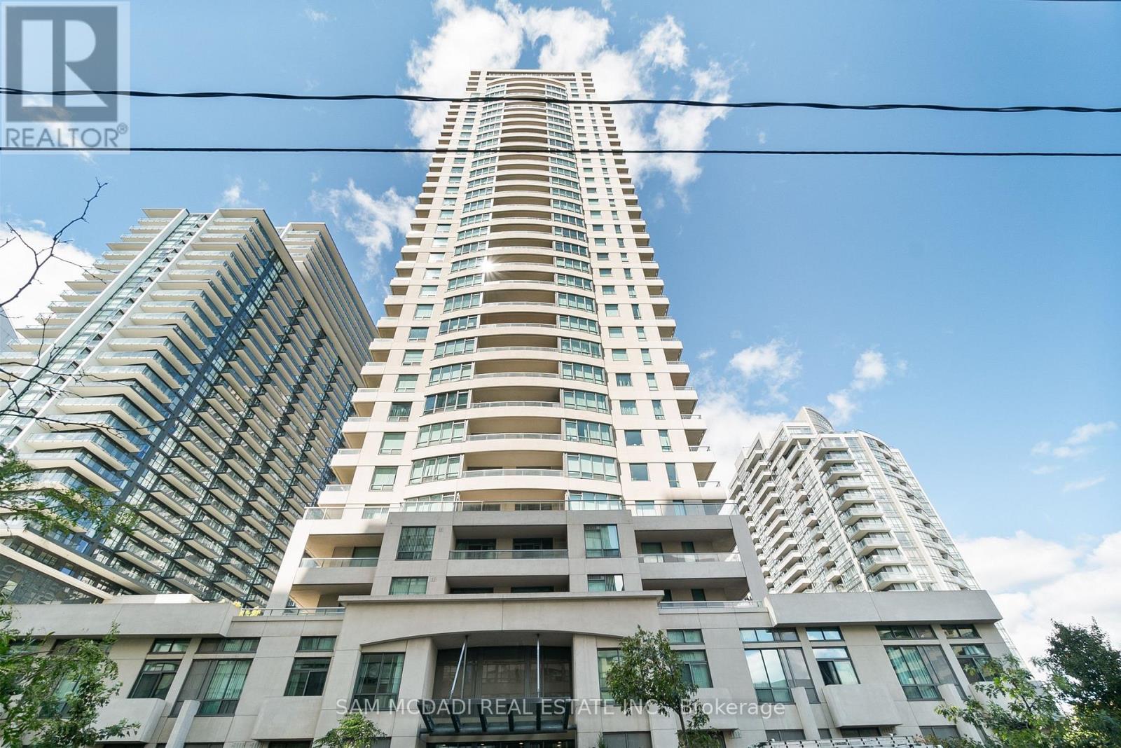 Photo 30 of 802 18 Spring Garden Avenue, Toronto ON