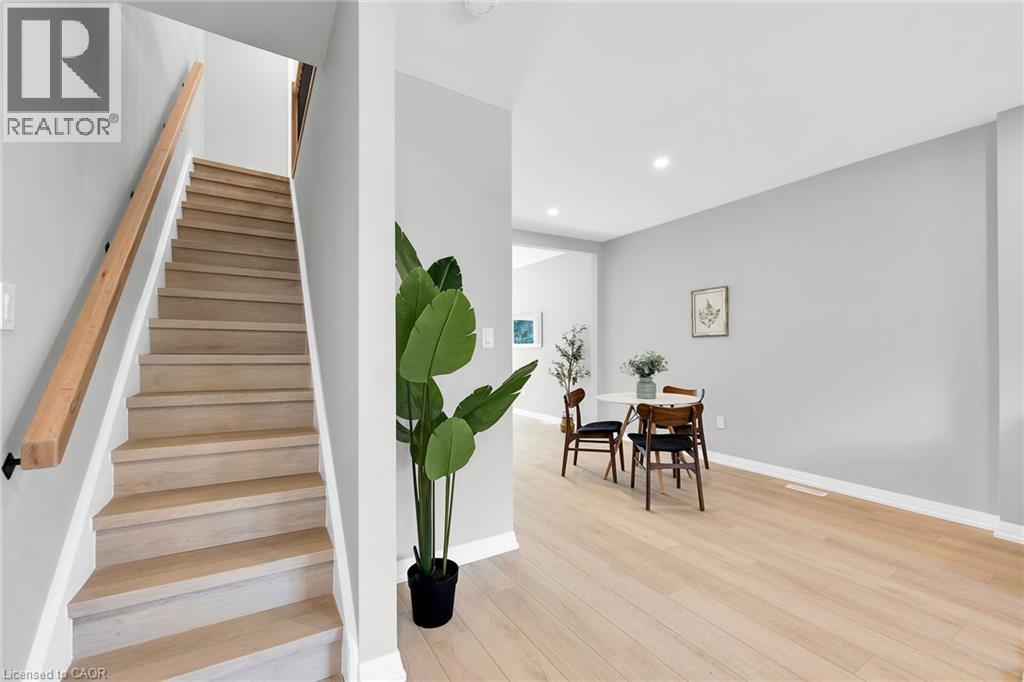 Photo 20 of 517 Hughson Street N, Hamilton ON