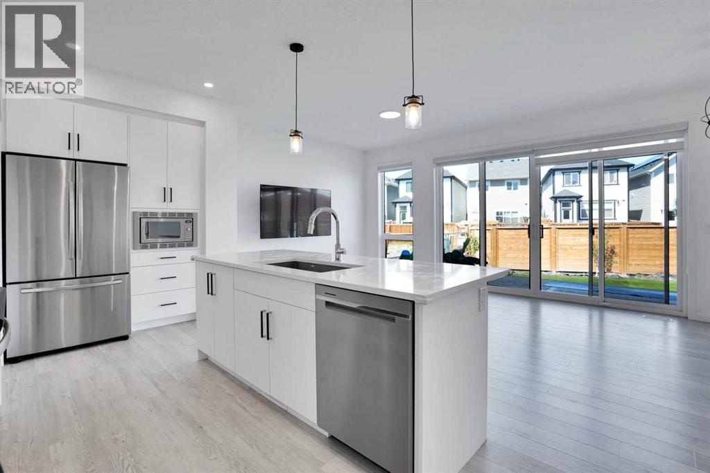 Photo 6 of 38 Magnolia Court Se, Calgary AB