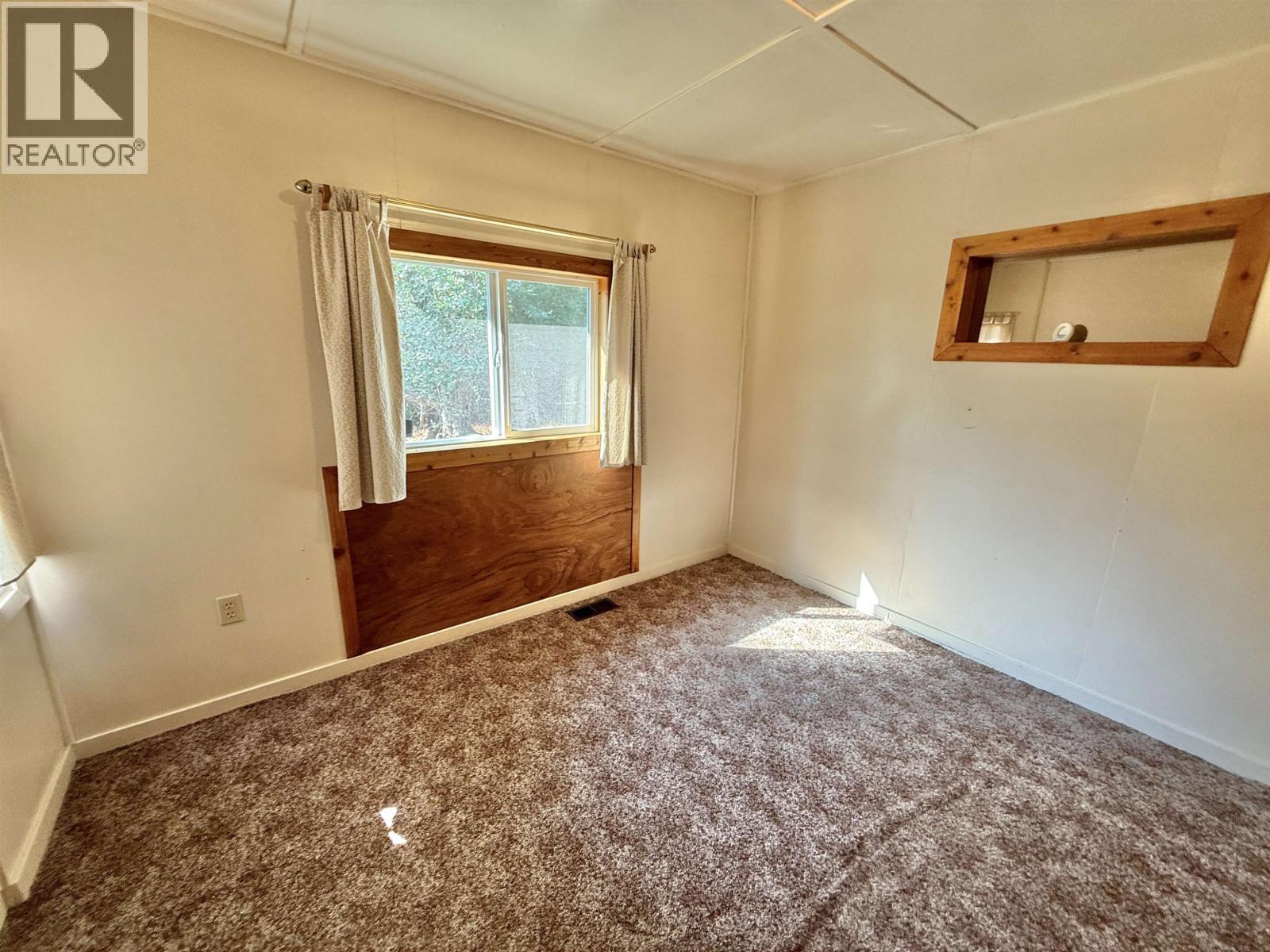 551 EDKINS STREET, Quesnel