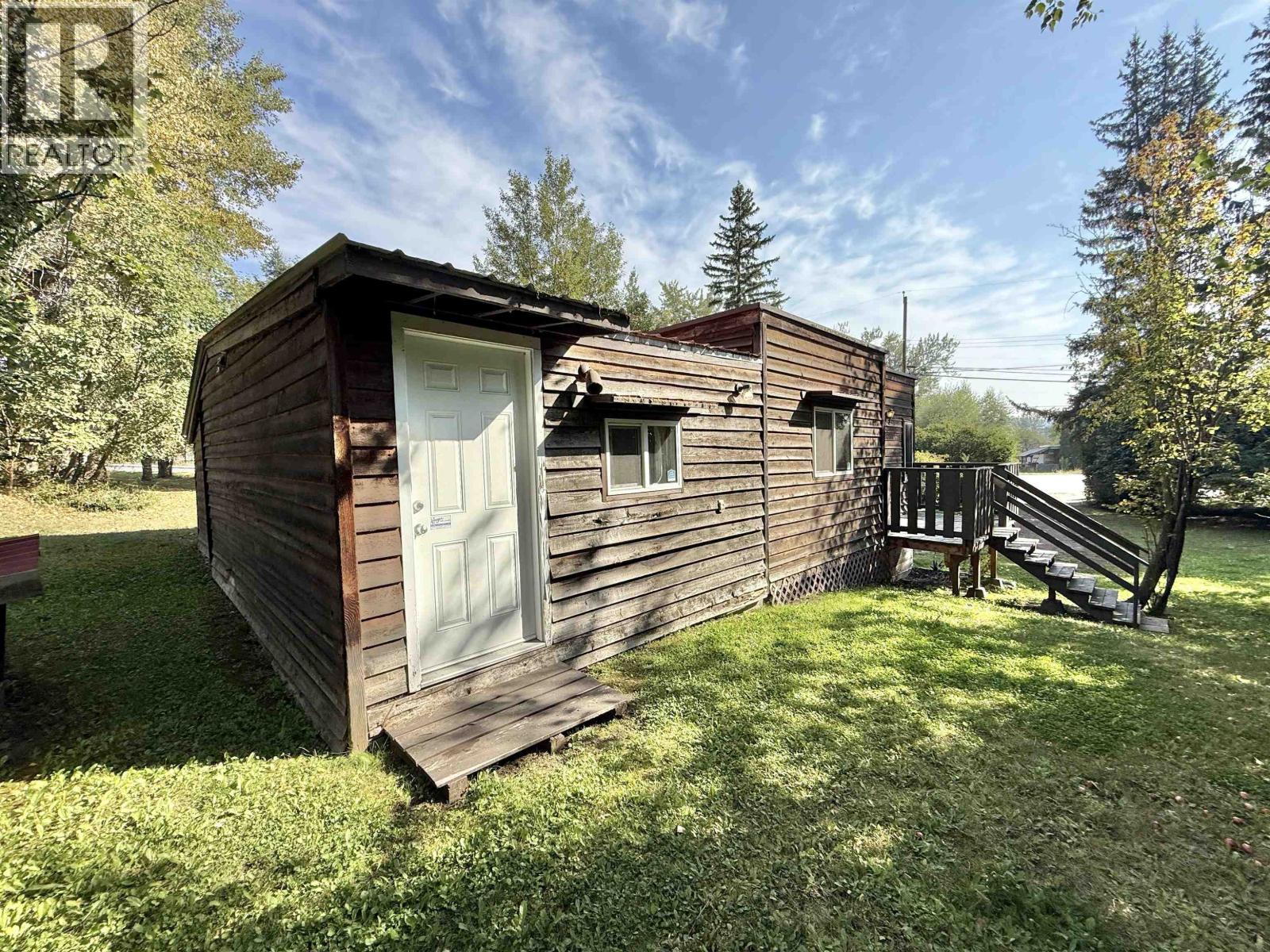 551 EDKINS STREET, Quesnel