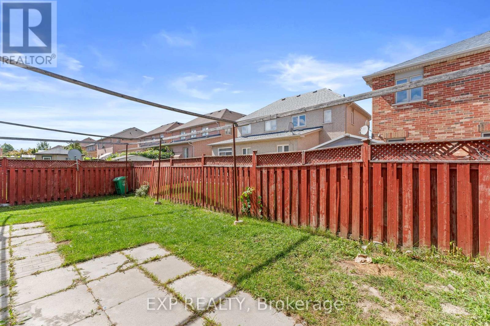Photo 43 of 50 Northface Crescent, Brampton ON
