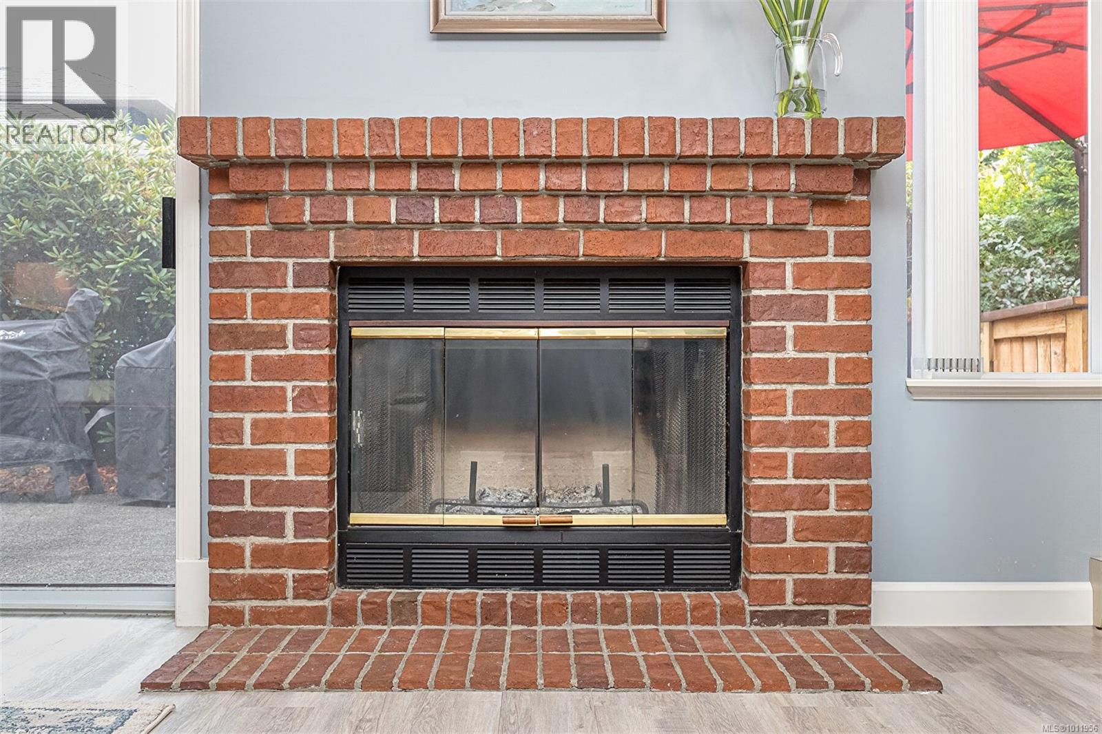 682 Pineridge Dr, Cobble Hill