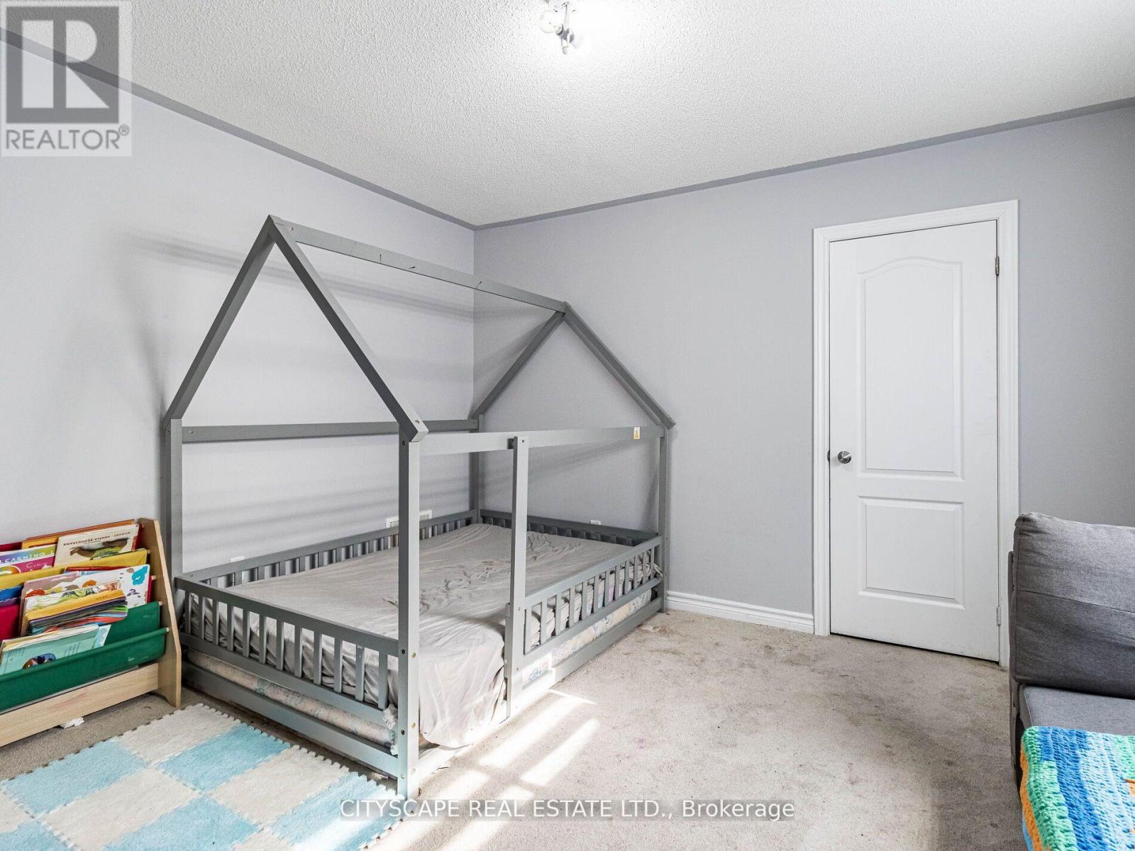 Photo 7 of 222 Irwin Street, Shelburne ON