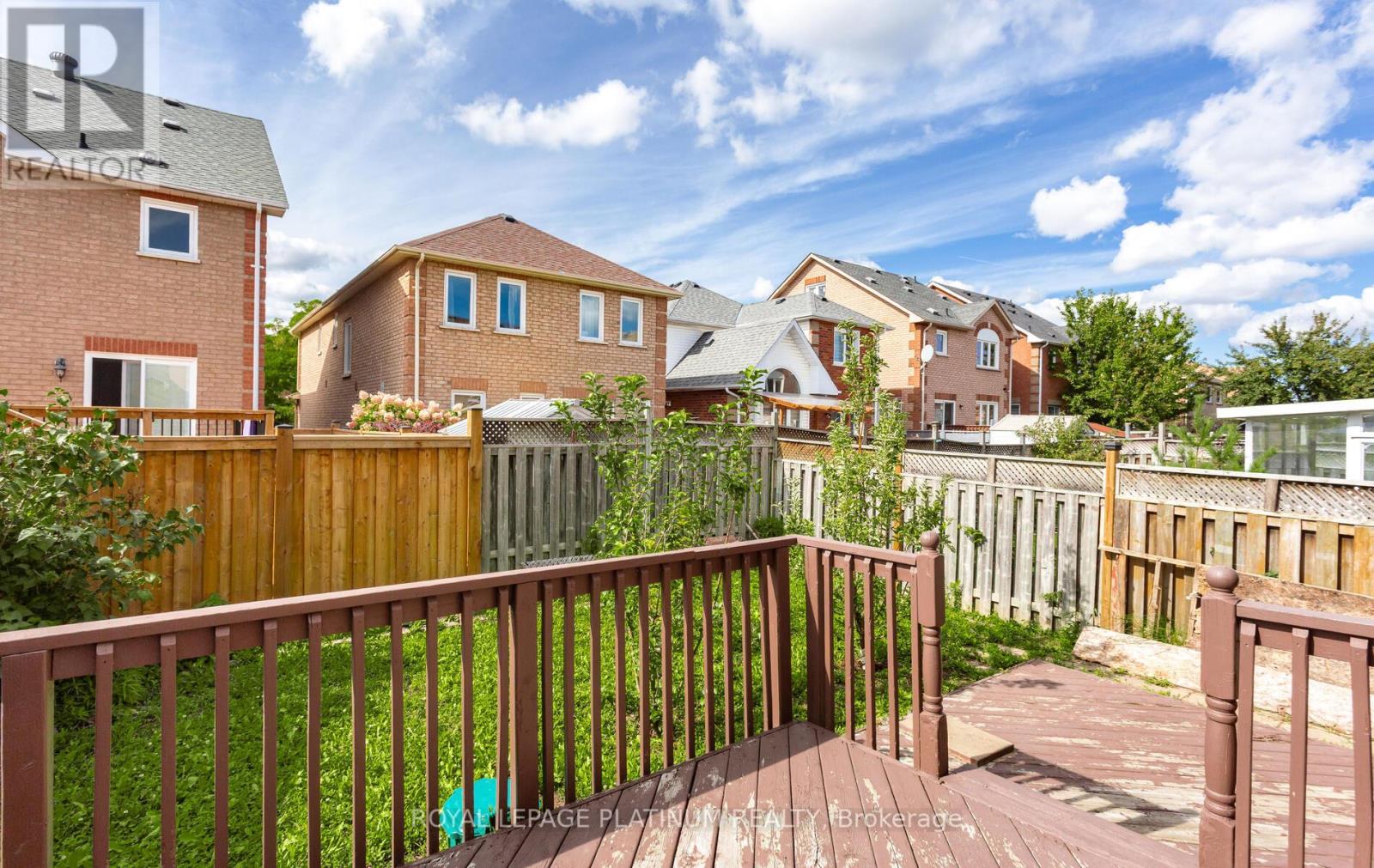 Photo 50 of 51 Ripley Crescent, Brampton ON