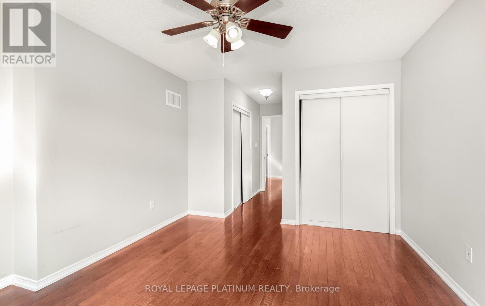 Photo 27 of 51 Ripley Crescent, Brampton ON
