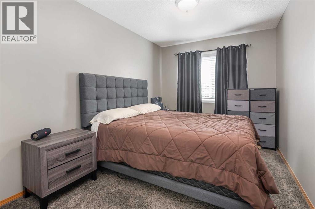 Photo 28 of 195 Cove Crescent, Chestermere AB