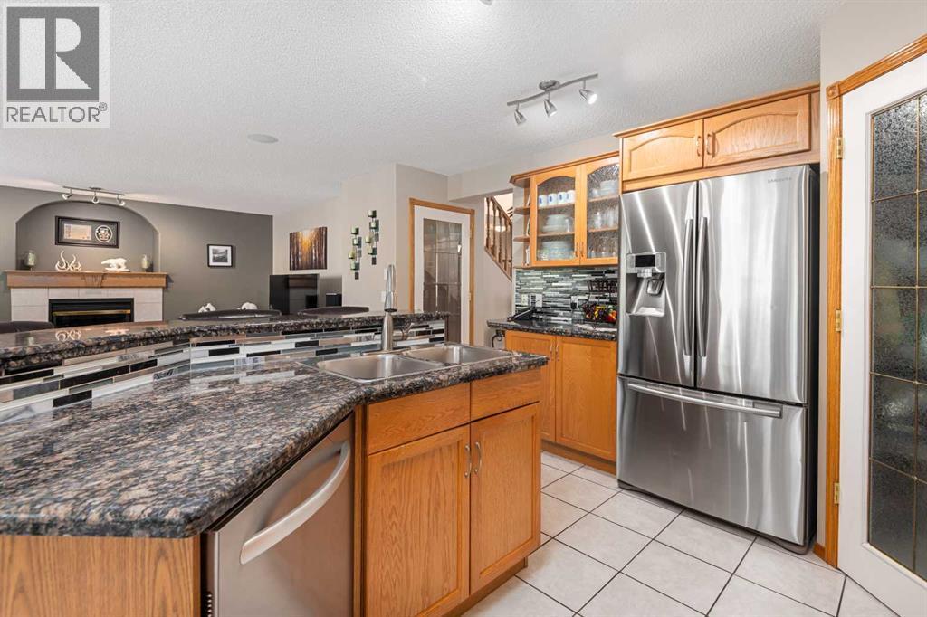 Photo 17 of 195 Cove Crescent, Chestermere AB