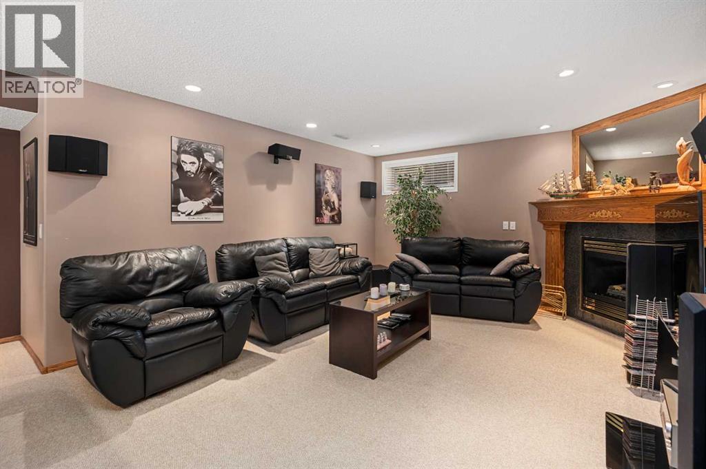 Photo 31 of 195 Cove Crescent, Chestermere AB