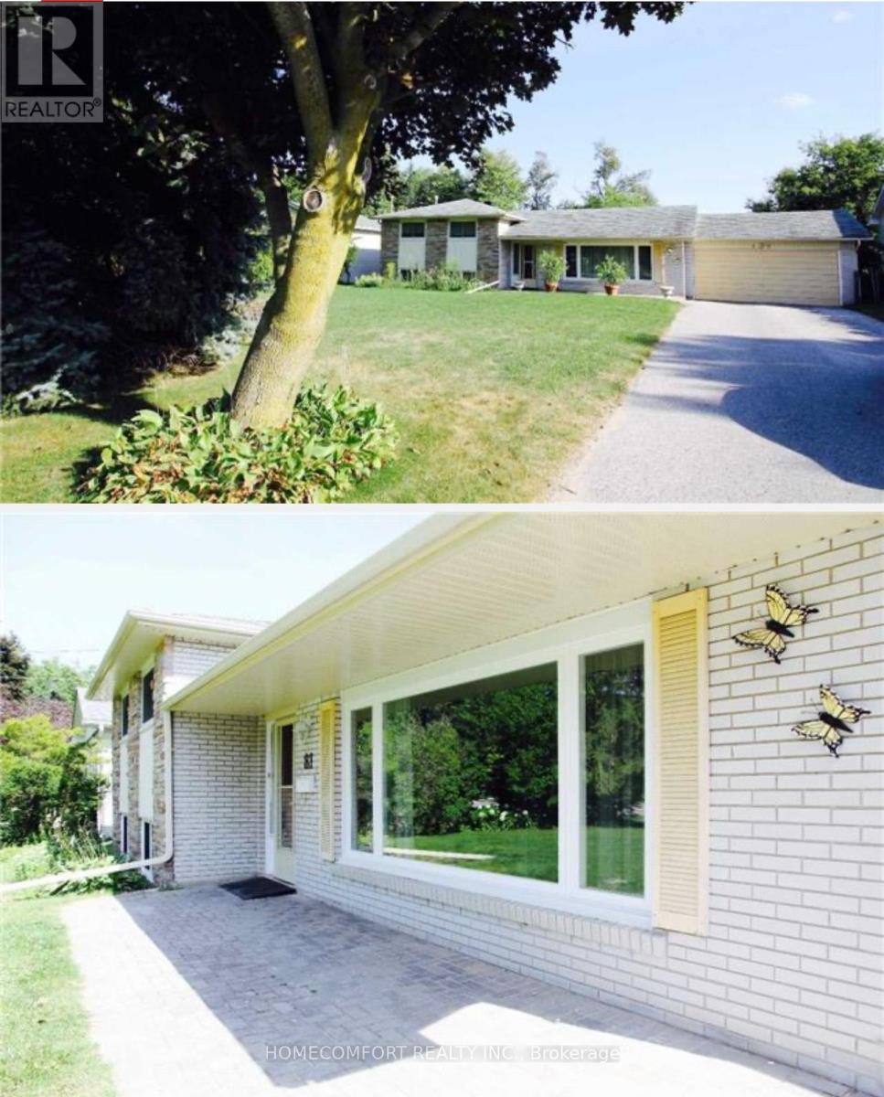 Photo 2 of 81 North Lake Road, Richmond Hill ON