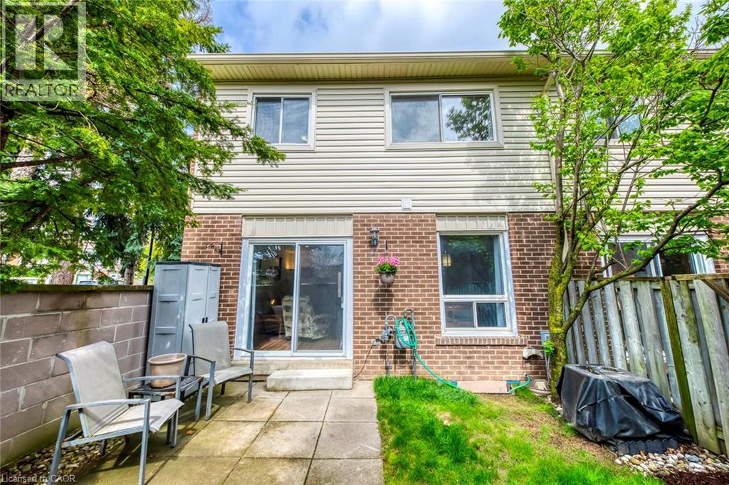 Photo 19 of 1548 Newlands Crescent Unit 14, Burlington ON