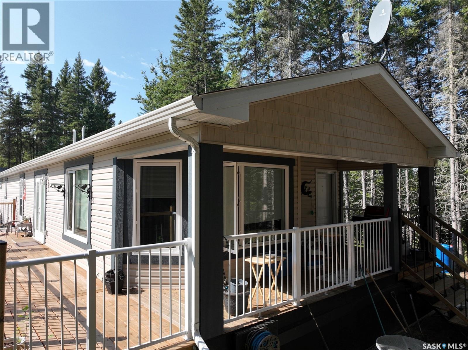 Photo 3 of 43 Cranberry Creek Crescent, Candle Lake SK
