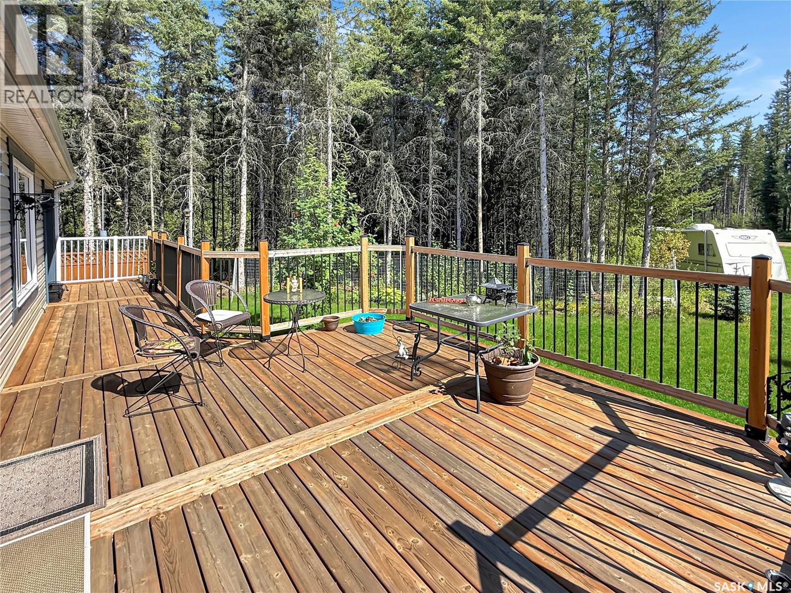 Photo 2 of 43 Cranberry Creek Crescent, Candle Lake SK