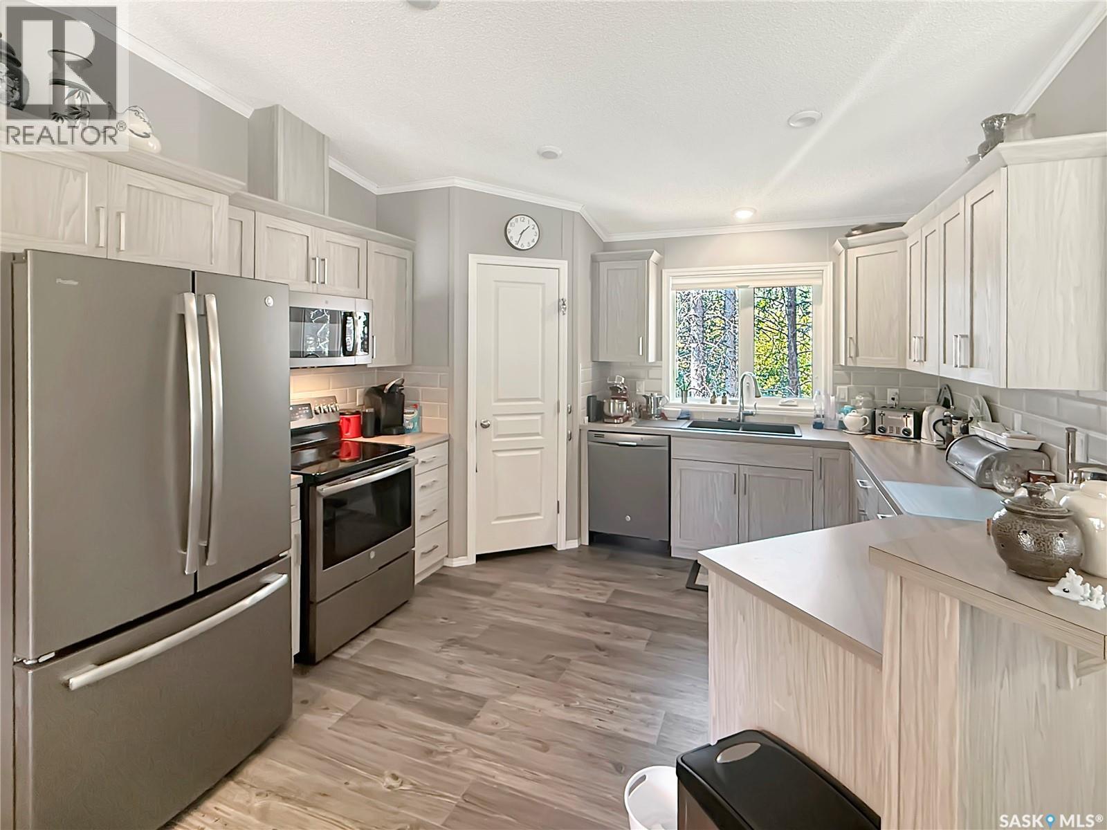 Photo 5 of 43 Cranberry Creek Crescent, Candle Lake SK