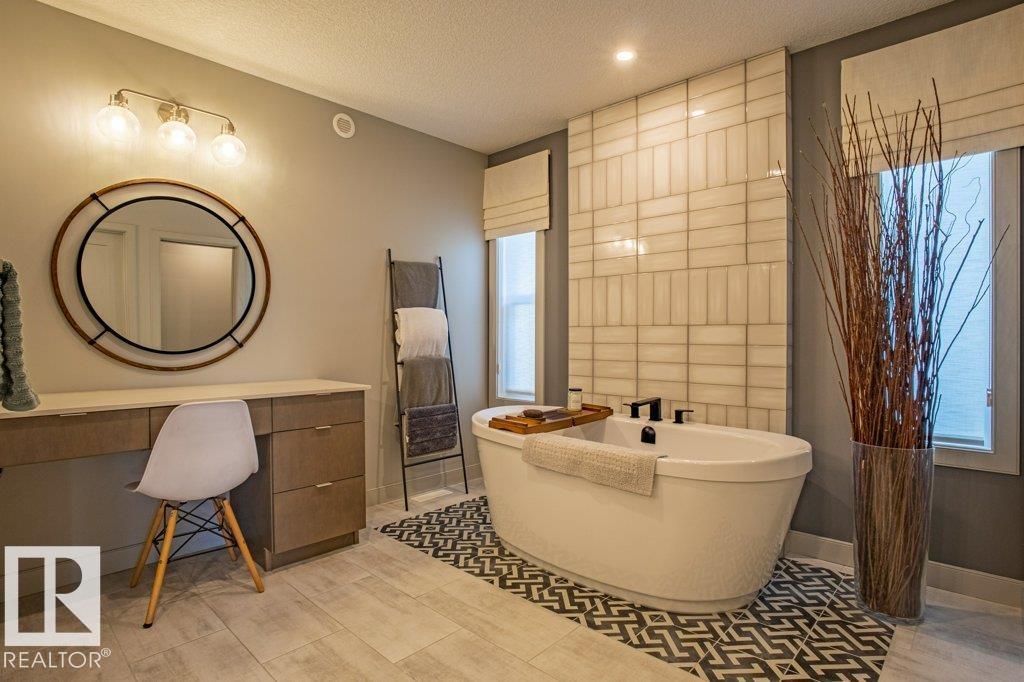 Photo 38 of 6013 Naden Landing Ld Nw, Edmonton AB