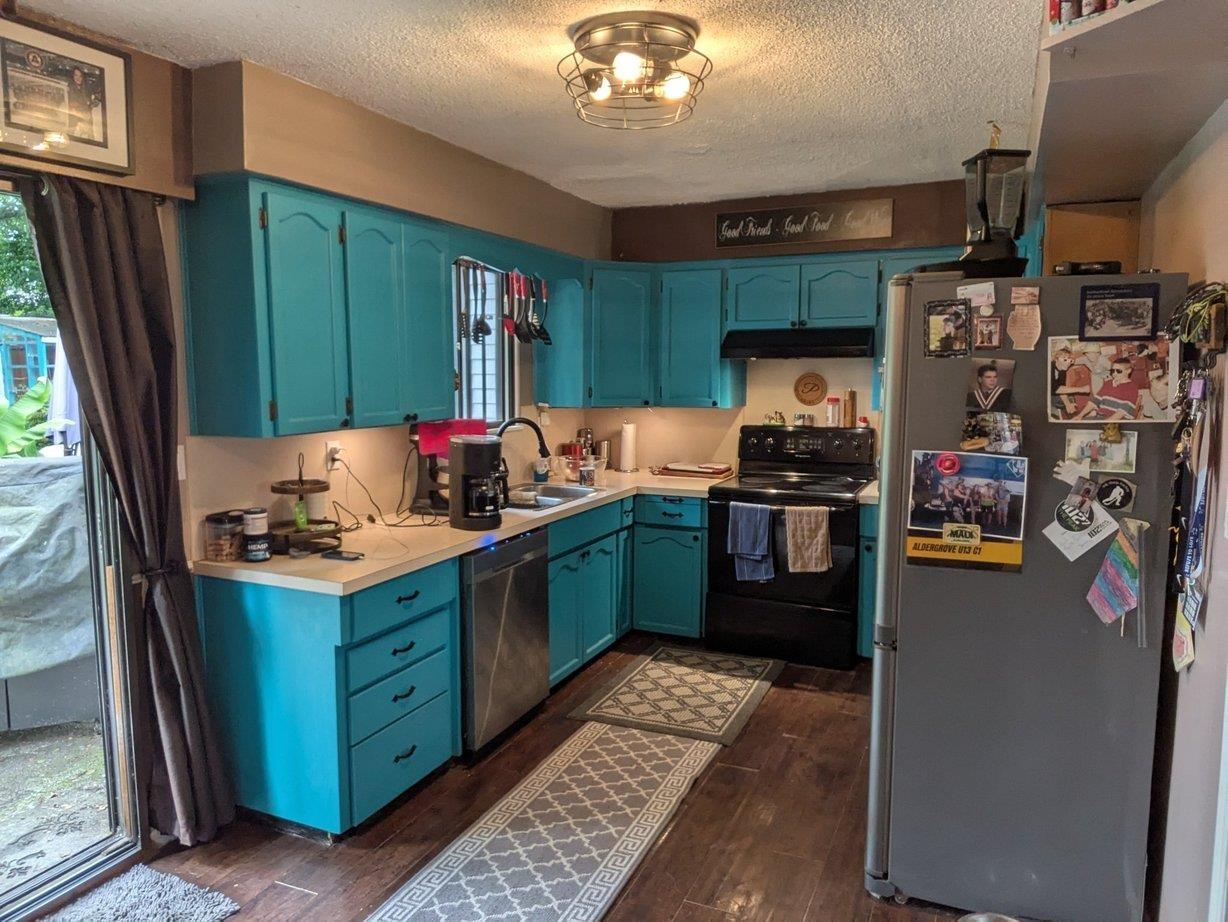 Photo 13 of 26523 28 B Avenue, Langley BC