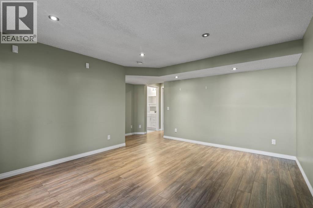 Photo 36 of 50 Evansbrooke Heights Nw, Calgary AB