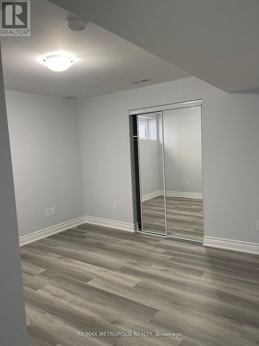 Photo 8 of Bsmt 272 Cornell Park Avenue, Markham ON