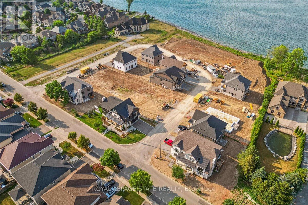 Photo 3 of 7 100 Watershore Drive, Hamilton ON