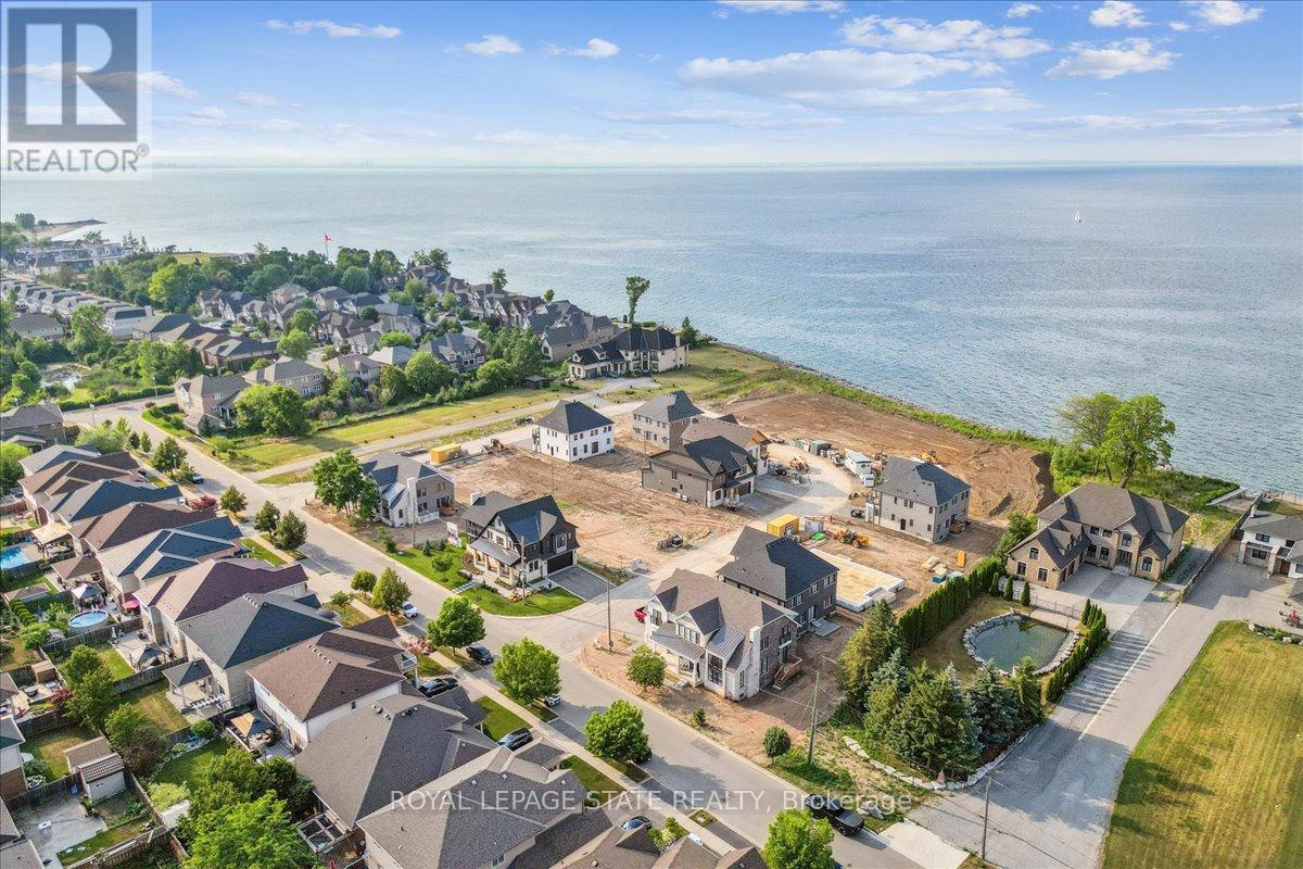 Photo 4 of 7 100 Watershore Drive, Hamilton ON