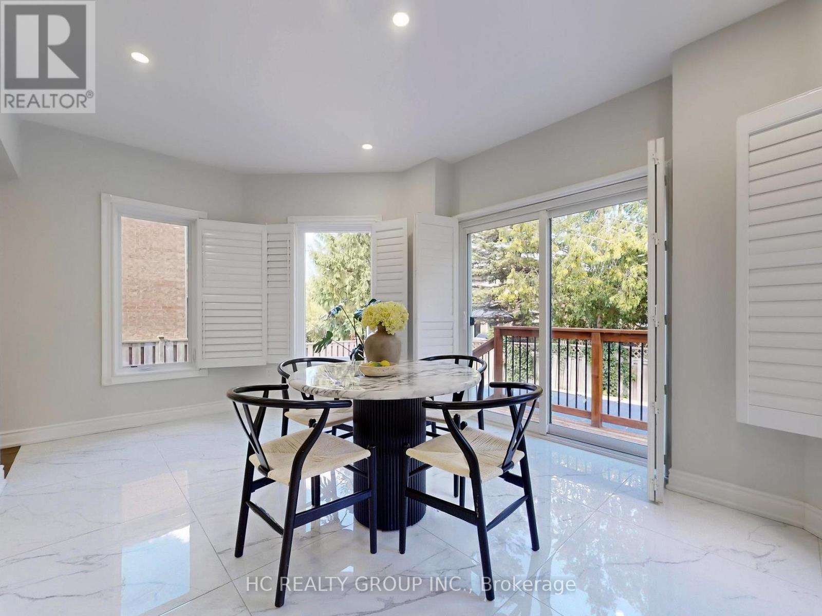 Photo 12 of 104 Tilman Circle, Markham ON