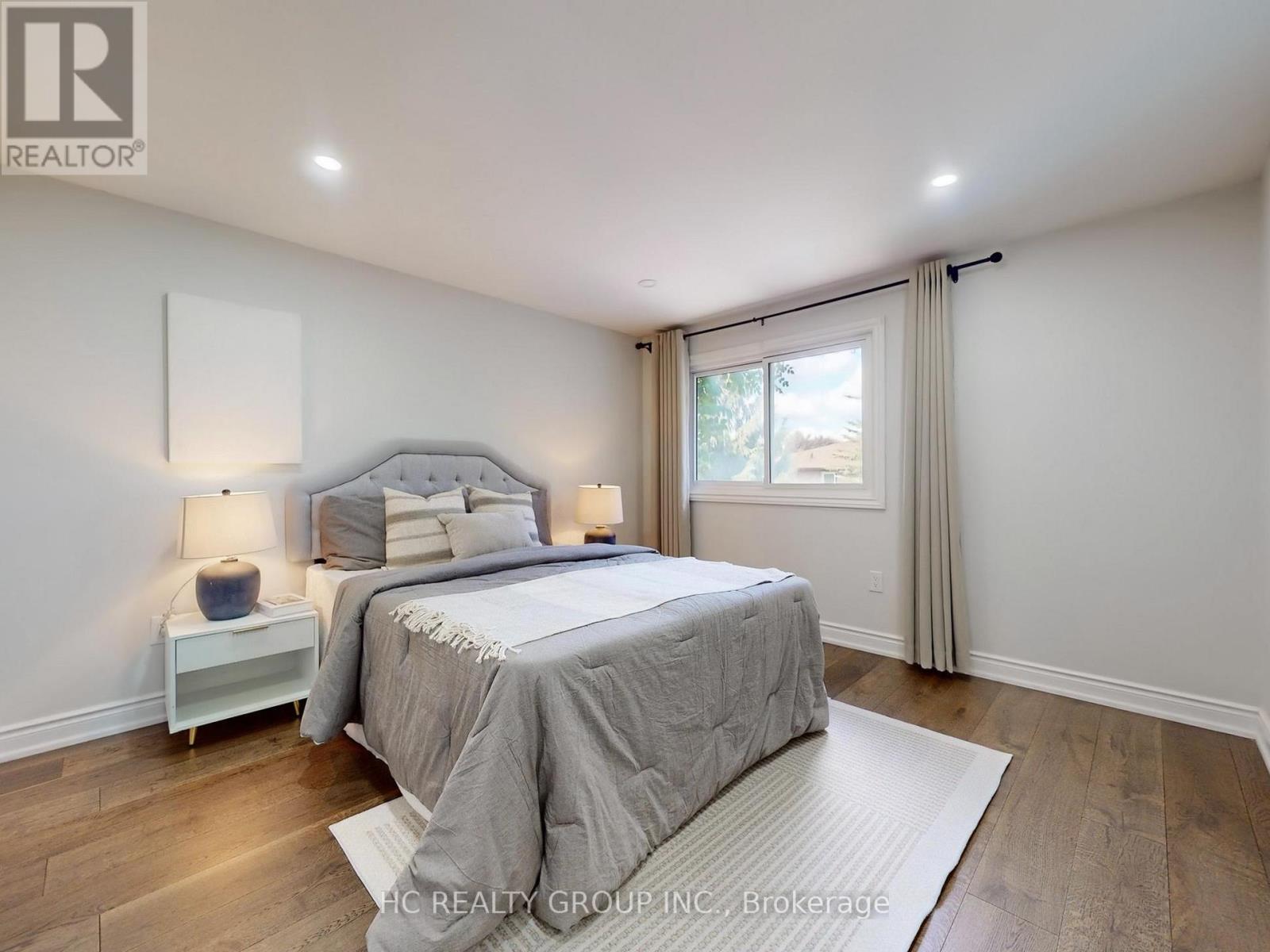 Photo 35 of 104 Tilman Circle, Markham ON