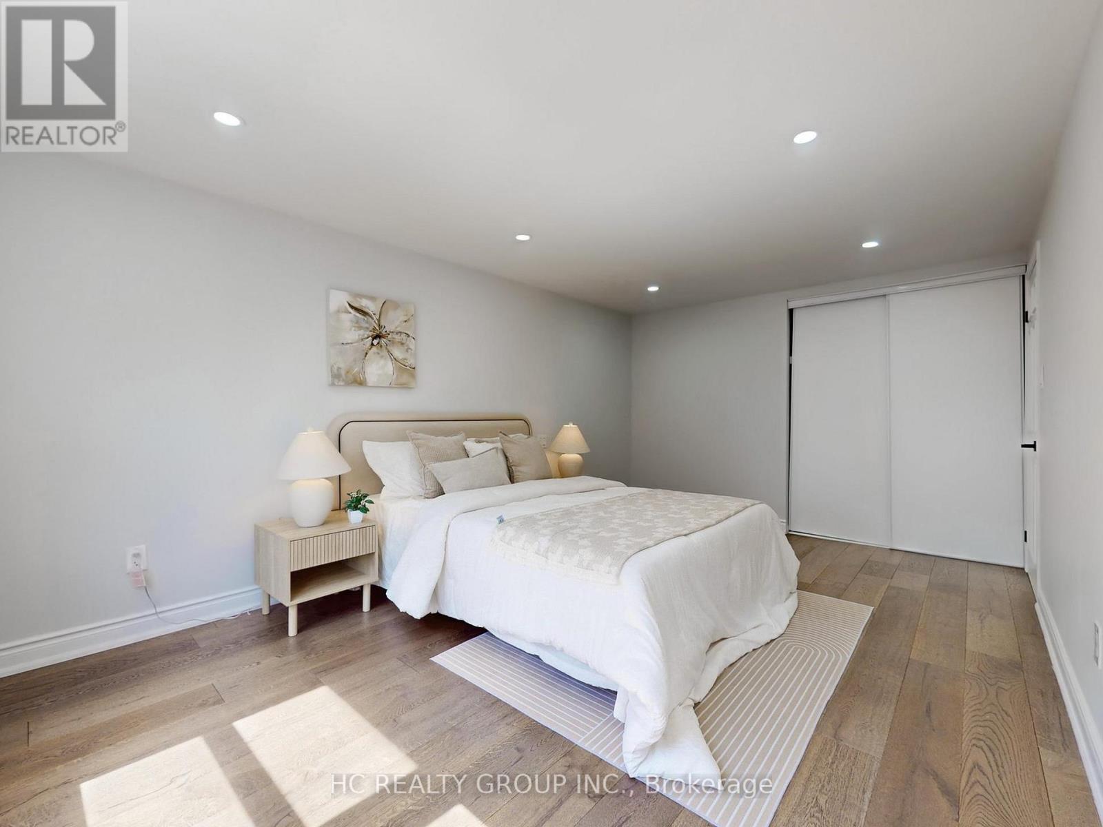 Photo 38 of 104 Tilman Circle, Markham ON