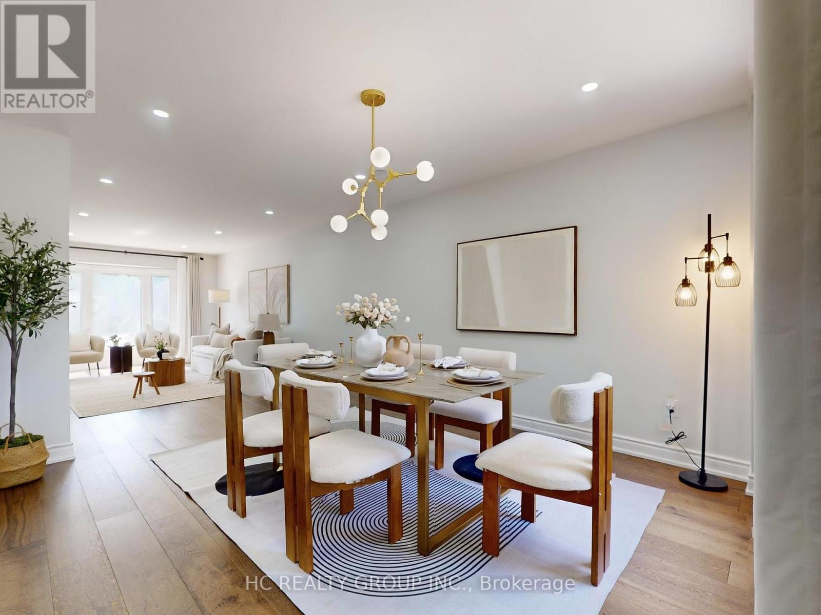 Photo 7 of 104 Tilman Circle, Markham ON