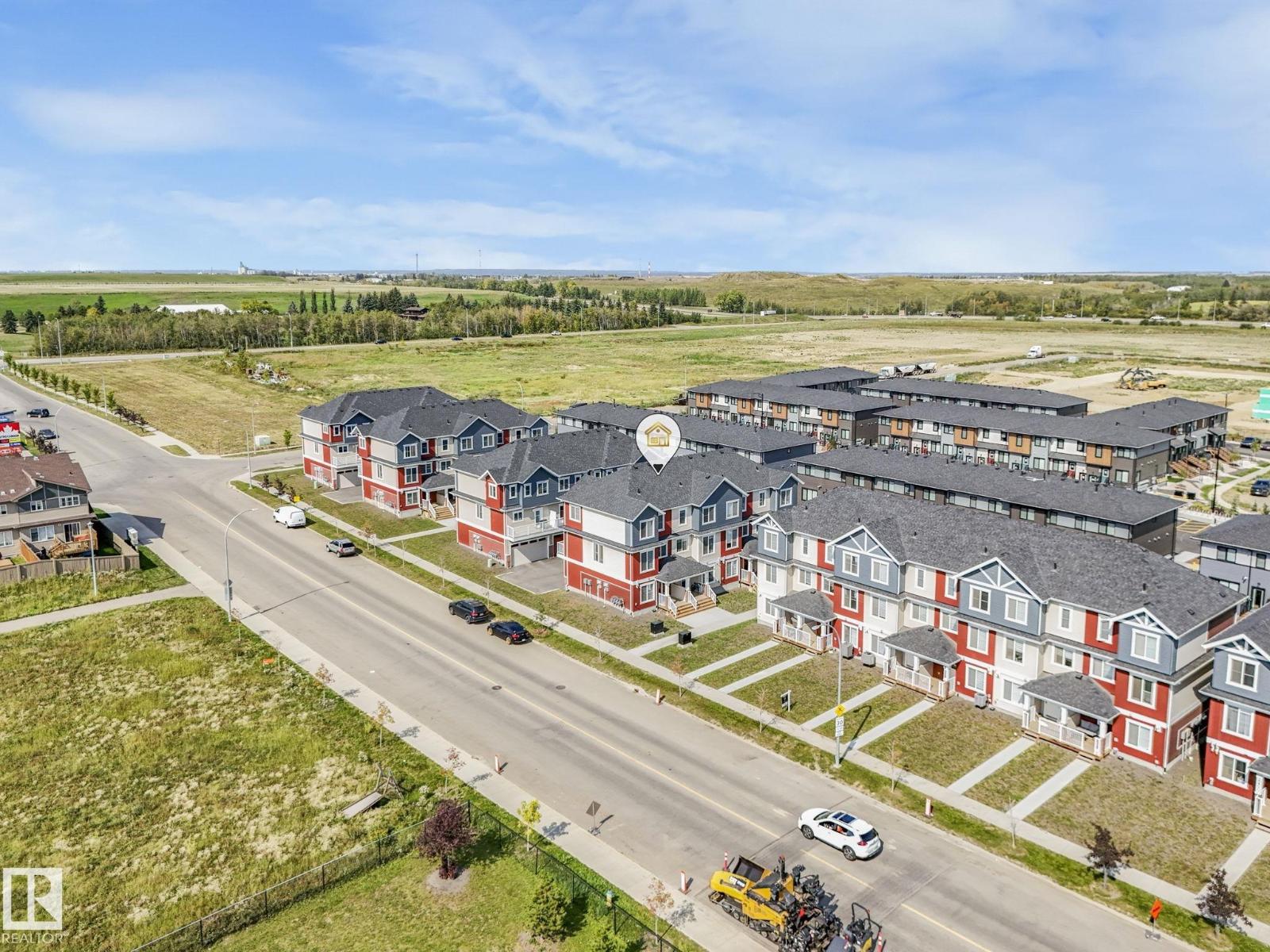 Photo 45 of 3 22786 97 Av Nw, Edmonton AB