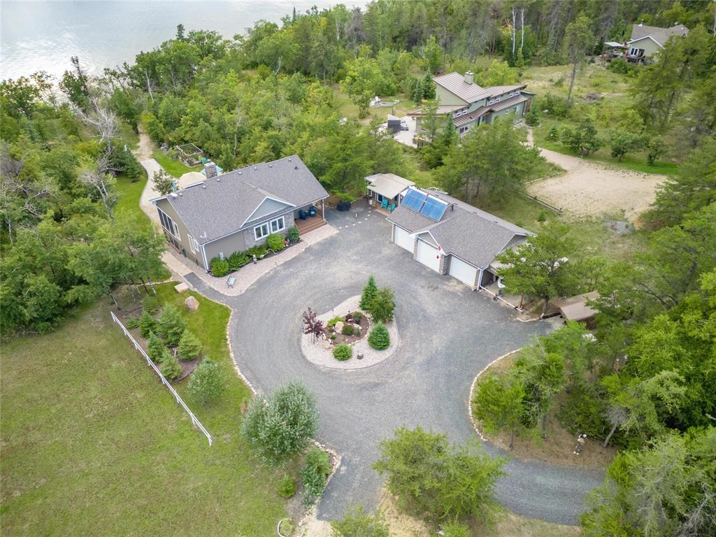 Photo 2 of 14 Alexander Drive, Lester Beach MB