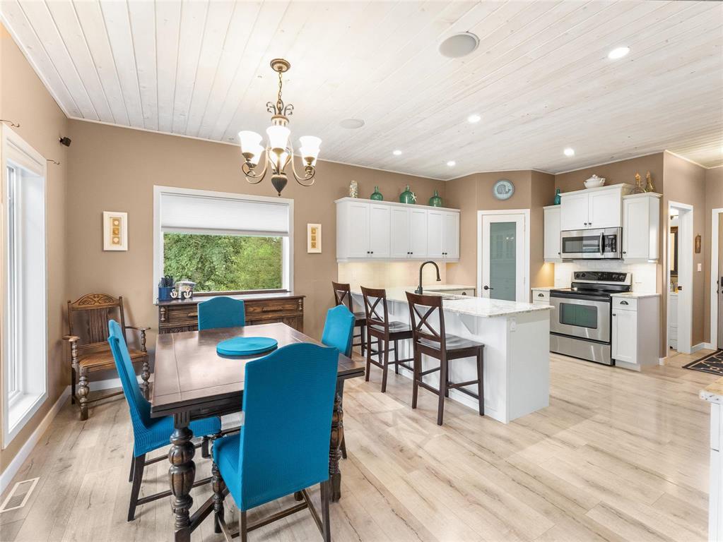 Photo 14 of 14 Alexander Drive, Lester Beach MB