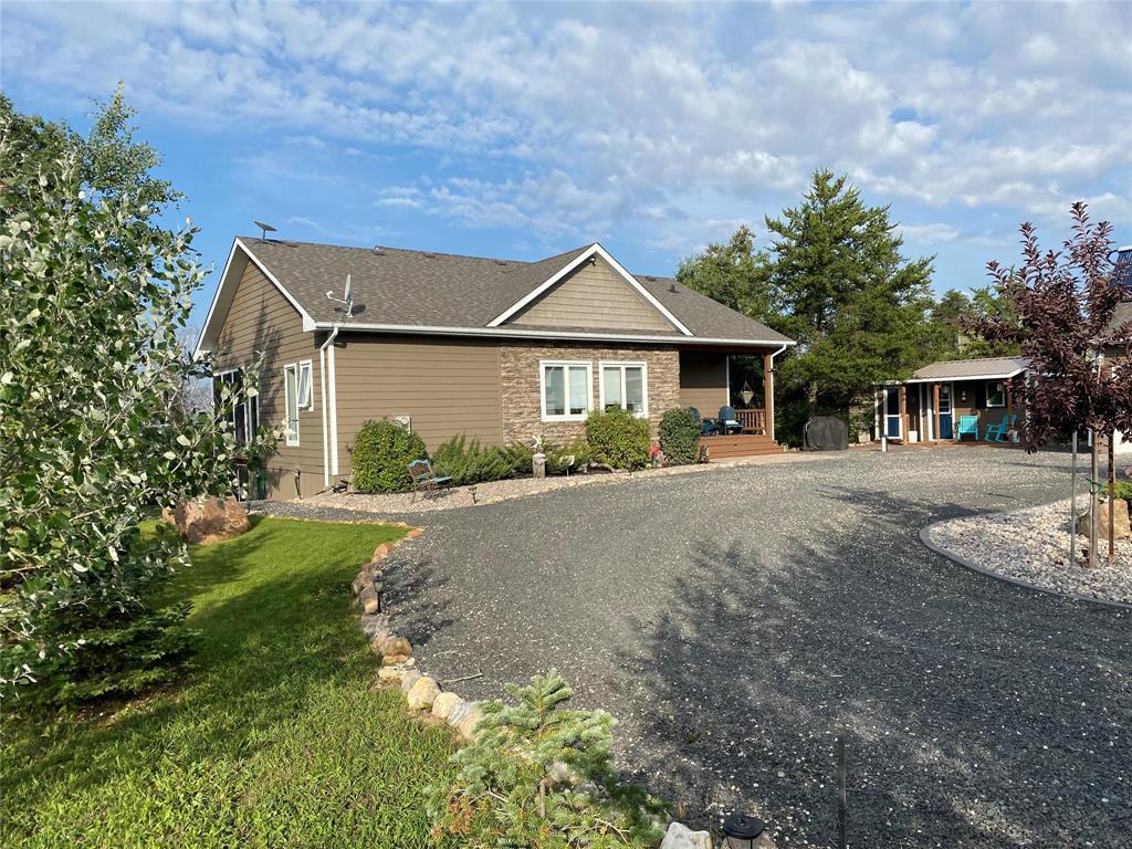 Photo 6 of 14 Alexander Drive, Lester Beach MB