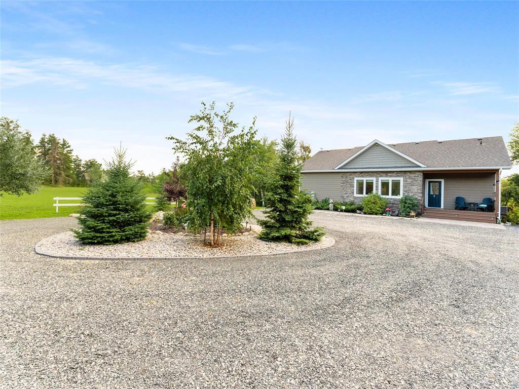 Photo 7 of 14 Alexander Drive, Lester Beach MB