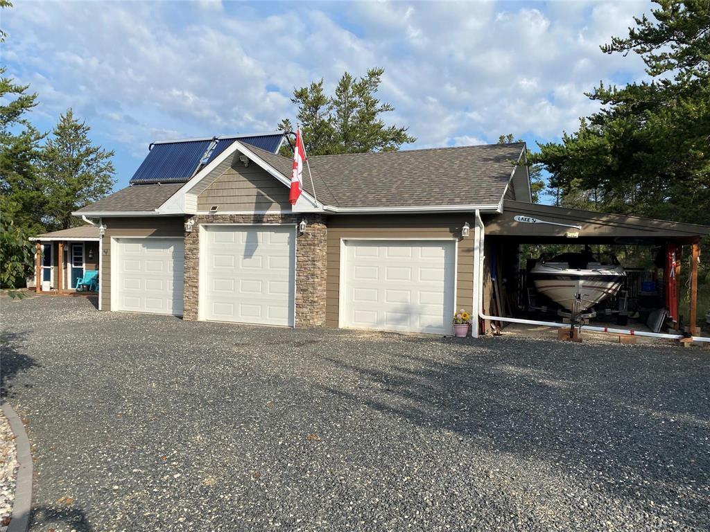 Photo 8 of 14 Alexander Drive, Lester Beach MB