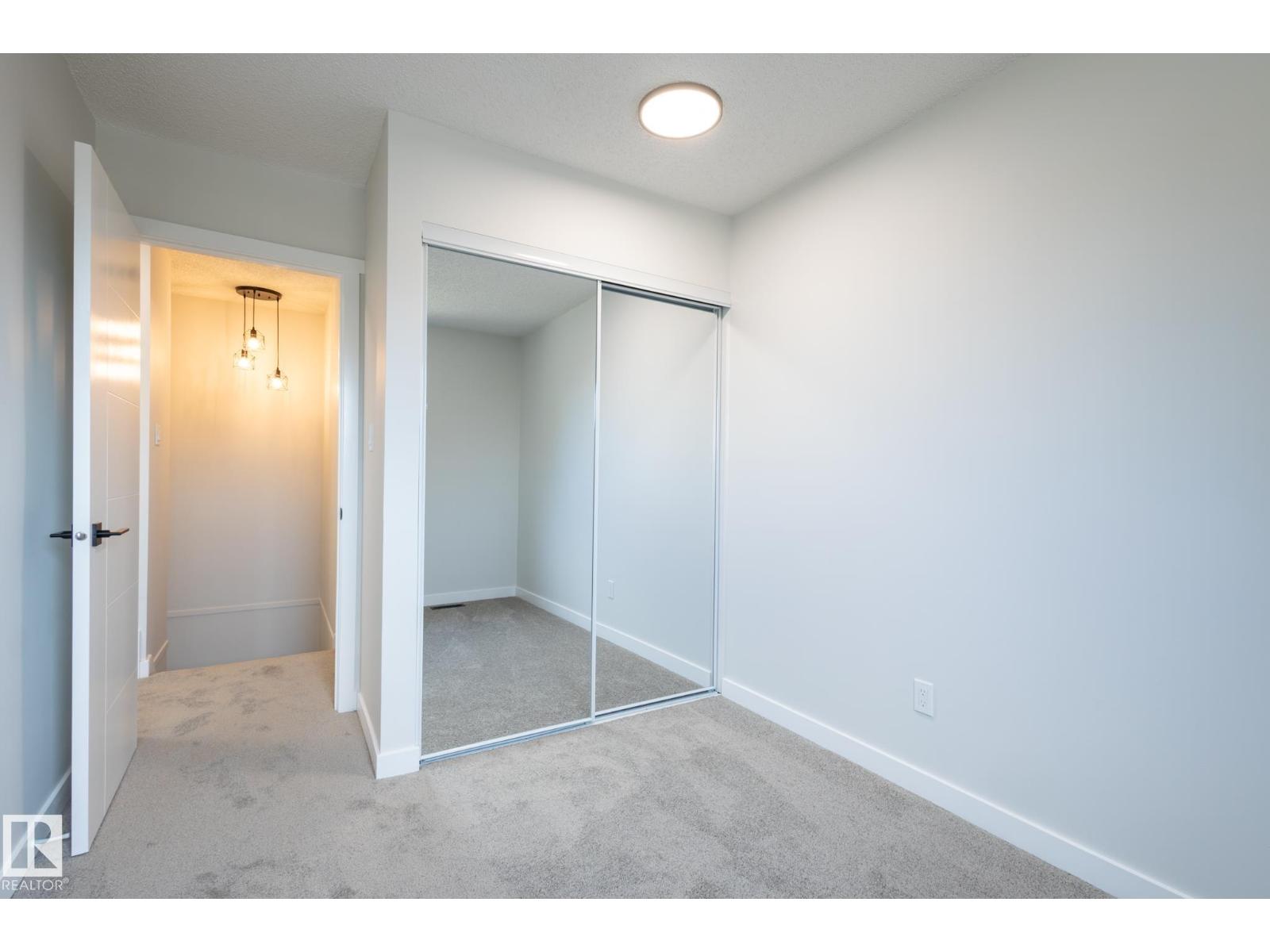 Photo 17 of 14618 25 St Nw, Edmonton AB