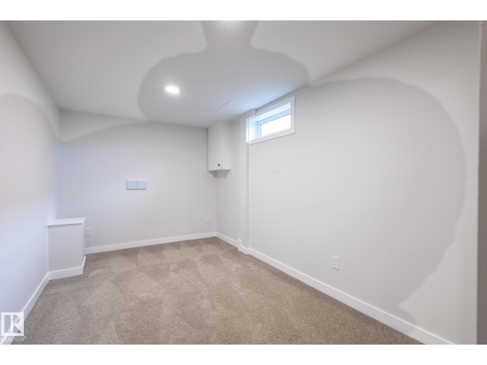Photo 28 of 14618 25 St Nw, Edmonton AB