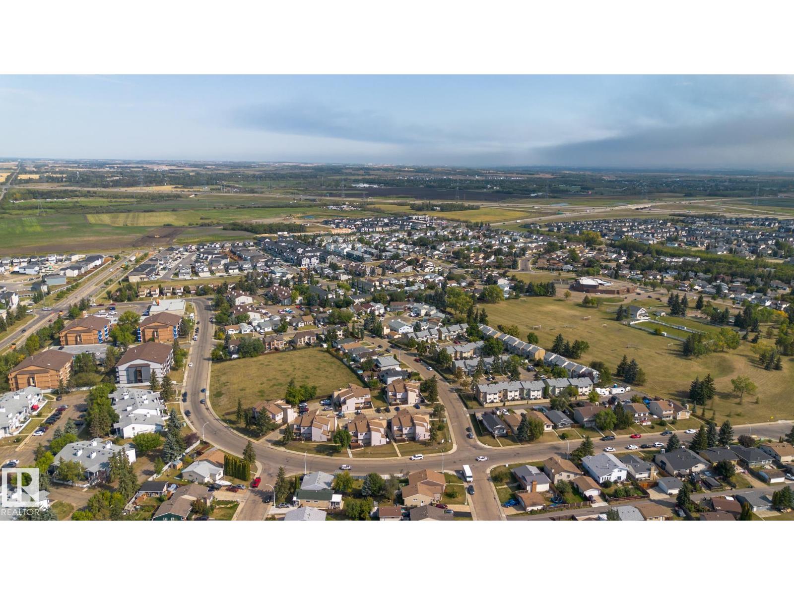 Photo 32 of 14618 25 St Nw, Edmonton AB